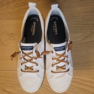 Sperry Crest Vibe Canvas White new in box sneaker size 10.